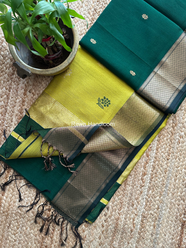Maheshwari Lotus Butta Saree