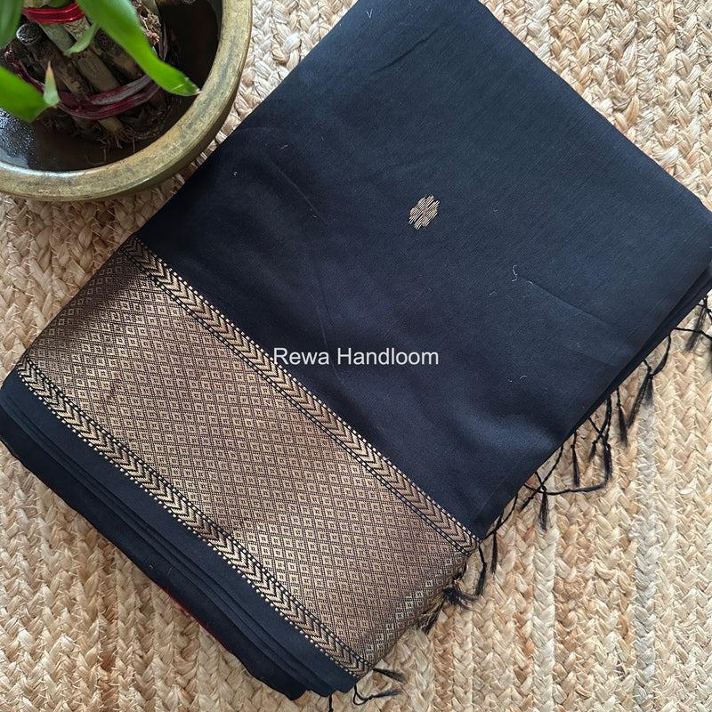 Maheshwari Black Lotus Butta Saree LBS0114