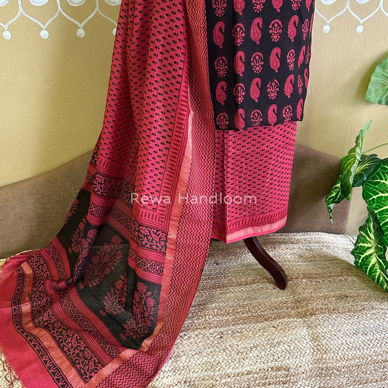 Maheshwari Black-Fuchsia Pink Bagh Print Suit BSP0159