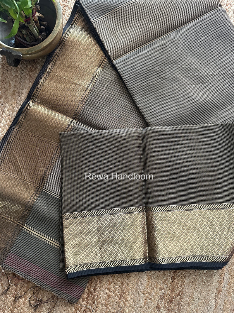 Exclusive Maheshwari Grey Tissue Silk Saree ZTS0178