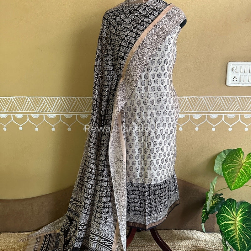 Maheshwari White Bagh Print Suit BSP0132