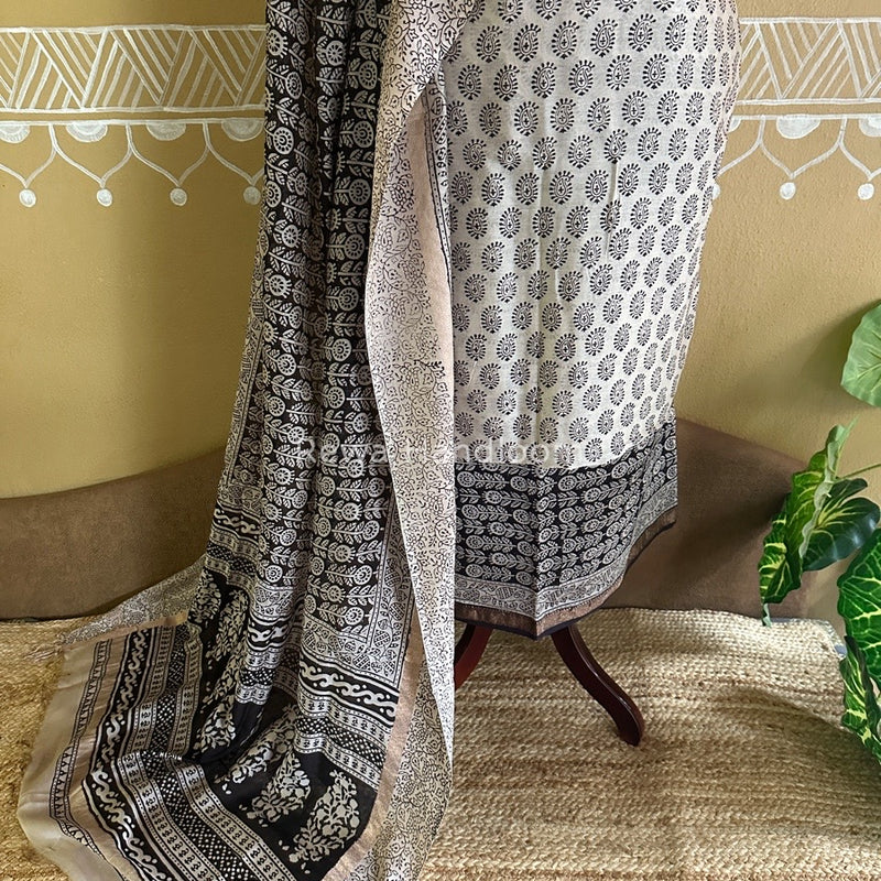 Maheshwari White Bagh Print Suit BSP0132