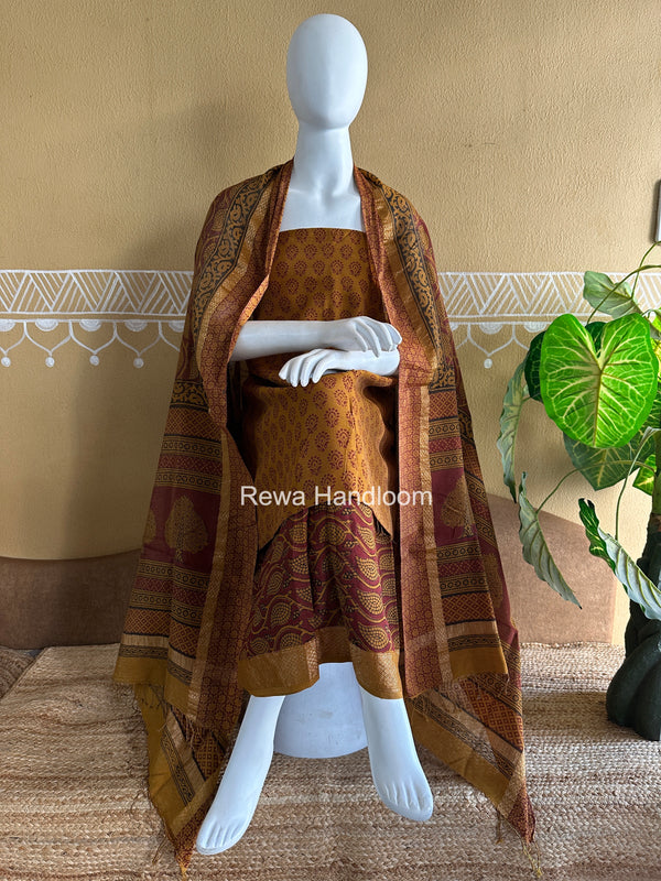 Maheshwari Bagh Print Tissue Suit BTS010