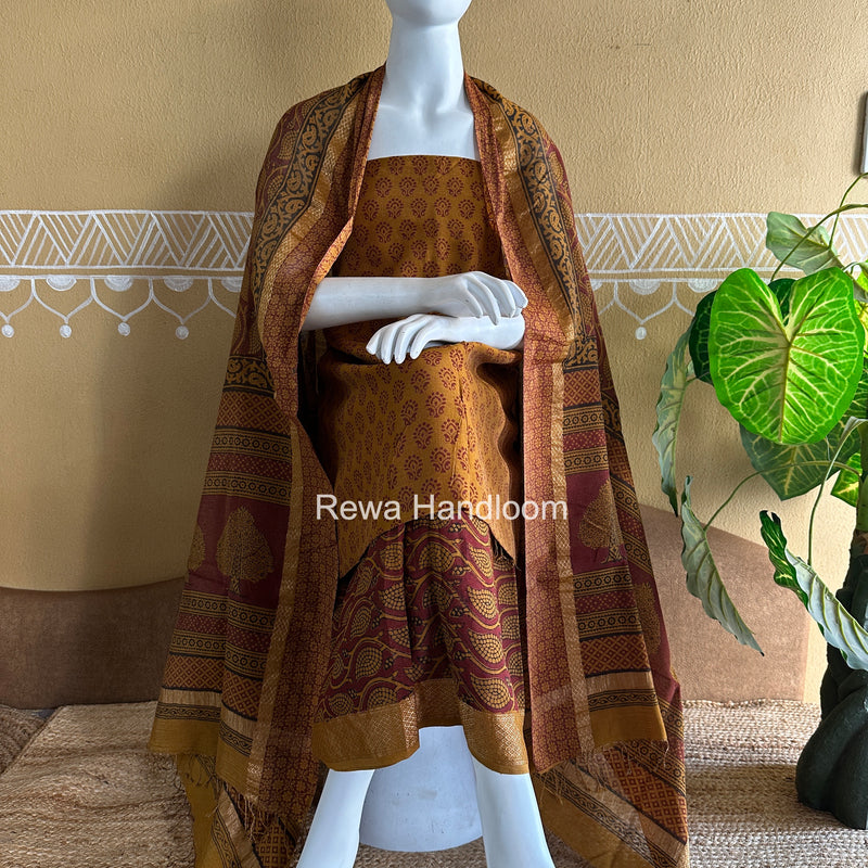 Maheshwari Bagh Print Tissue Suit BTS010