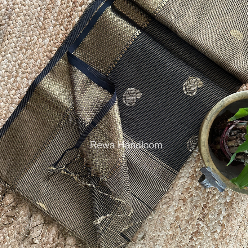 Maheshwari Tissue Butti Saree