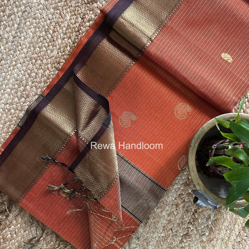 Maheshwari Tissue Butti Saree