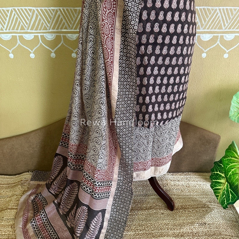 Maheshwari Black-White Bagh Print Tissue Suit BTS03