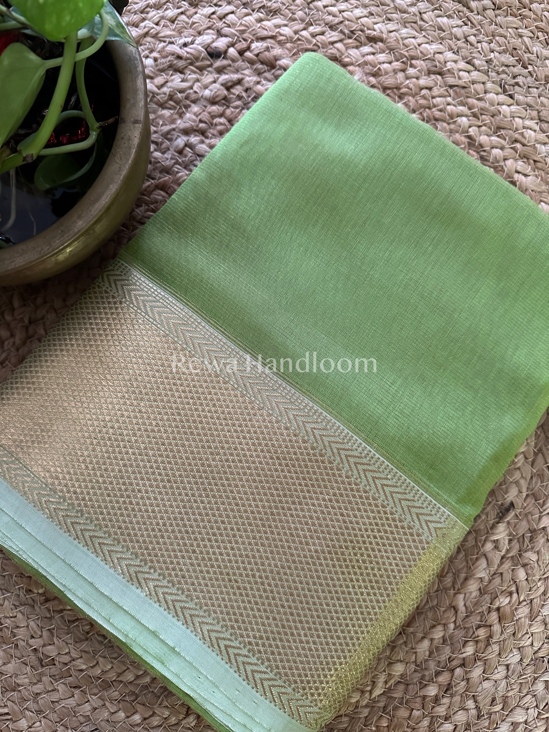 Maheshwari Pista Green Tissue Silk Saree-ZTS16