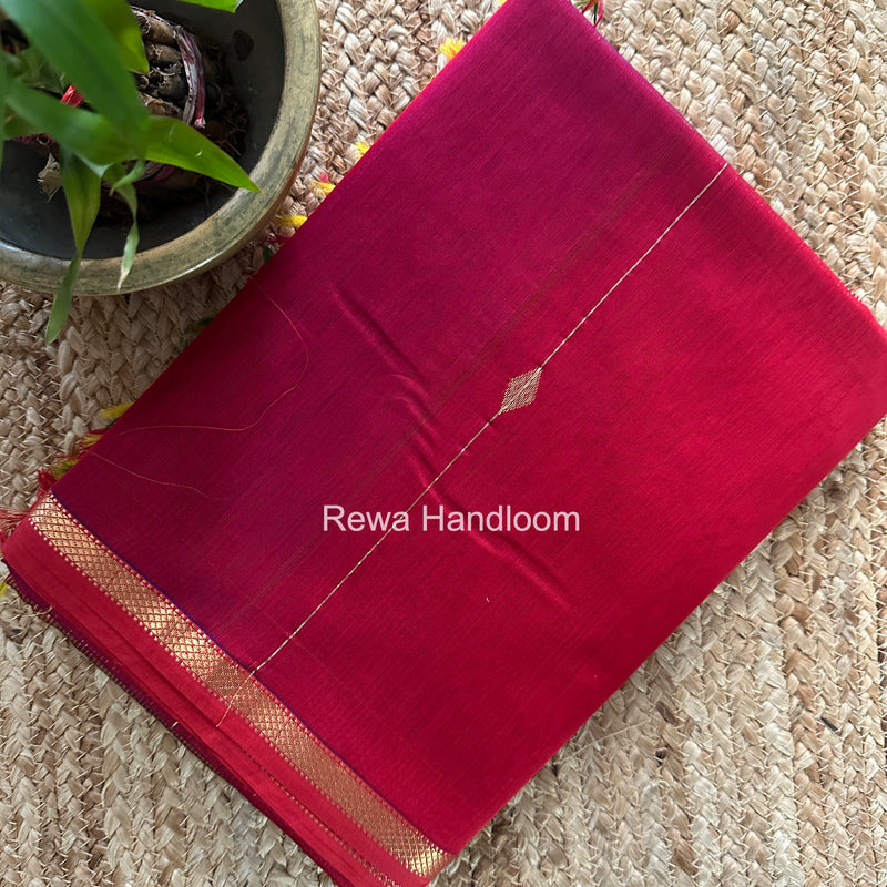 Red Lining Butti Shaded Maheshwari Saree SBS0133