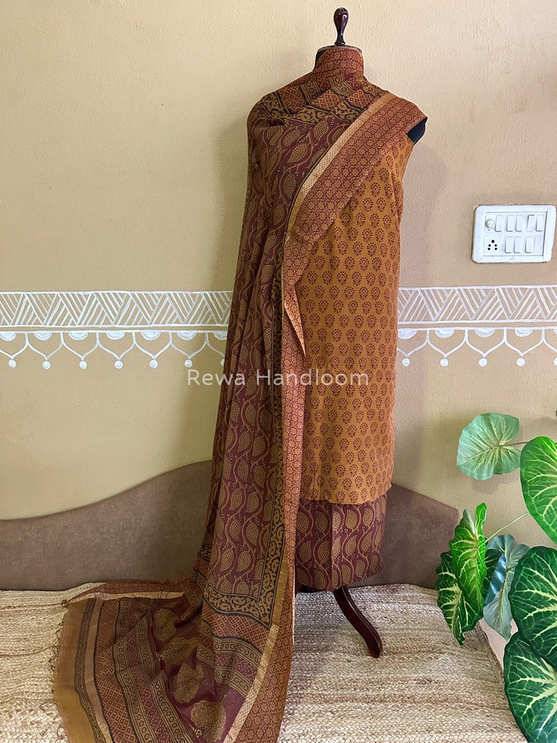 Maheshwari Mustard Yellow-Maroon Bagh Print Tissue Suit BTS010