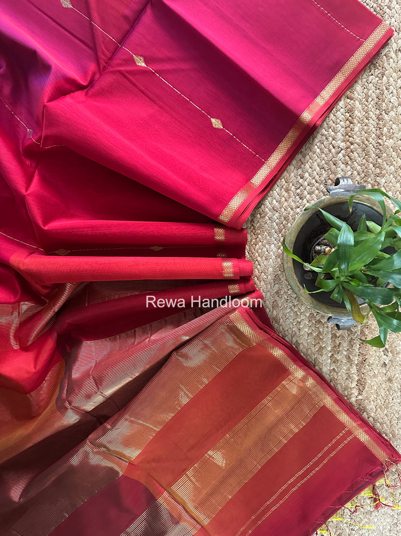 Red Lining Butti Shaded Maheshwari Saree SBS0133