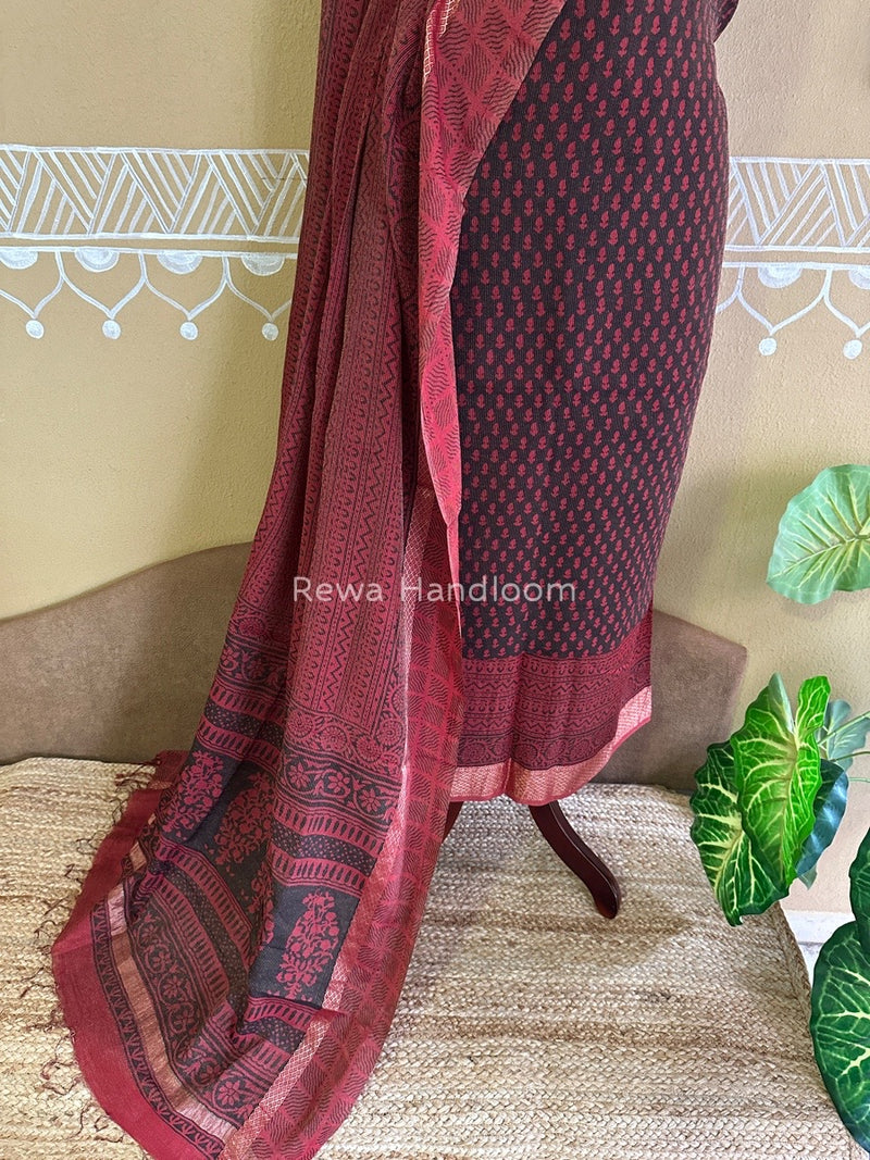 Maheshwari Black-Red Bagh Print Tissue Suit BTS05
