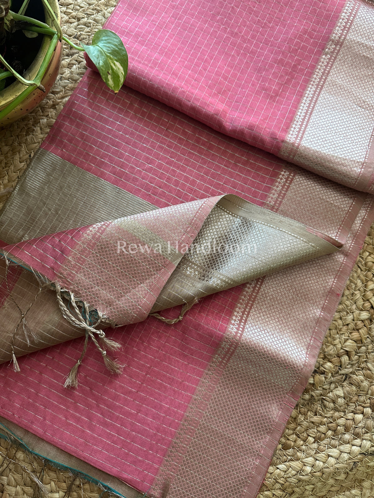 Maheshwari Baby Pink ~ Silver Zari Checks Silk Saree-SZ021