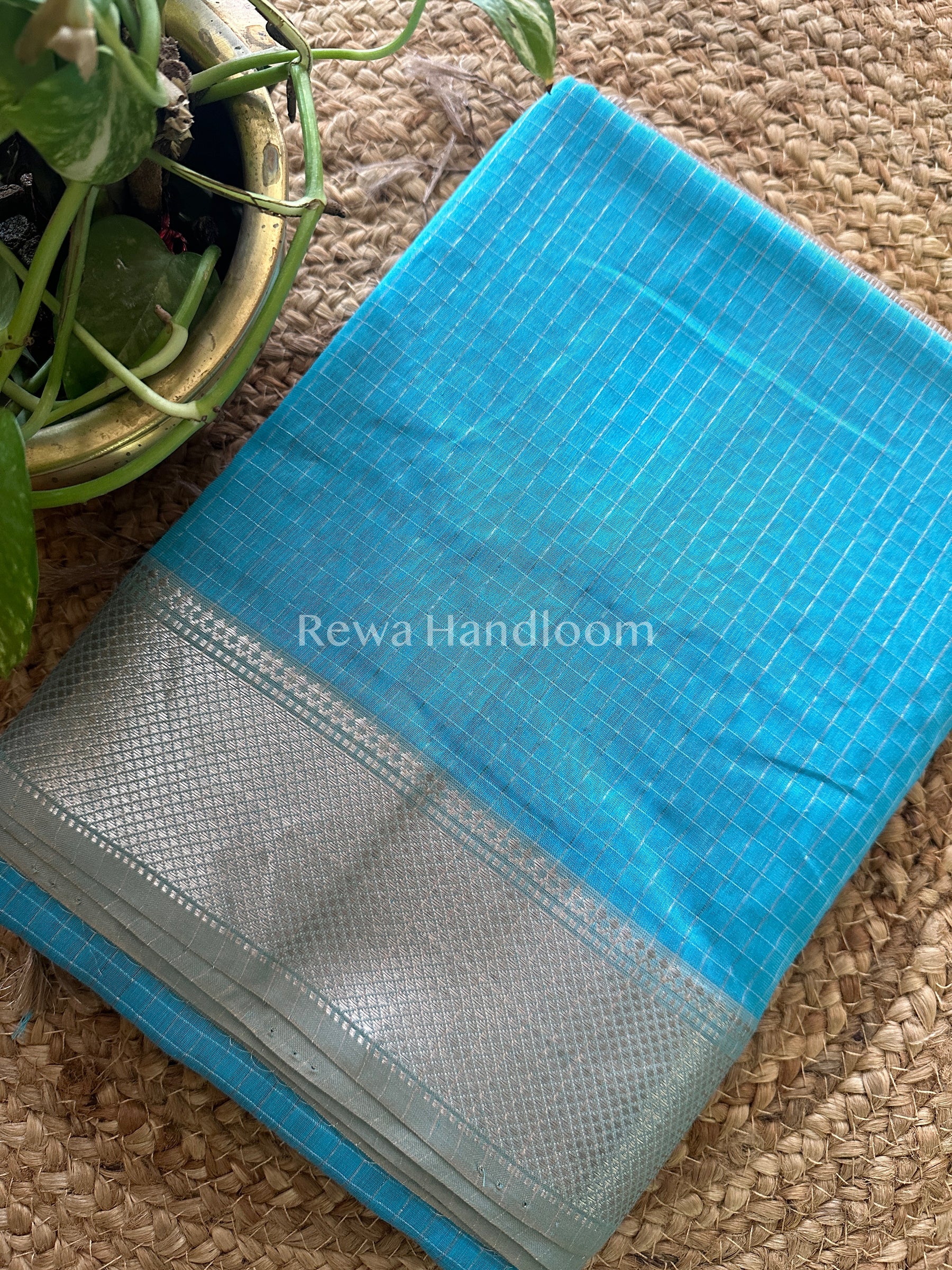 Maheshwari~ Silver Zari Checks Silk Saree