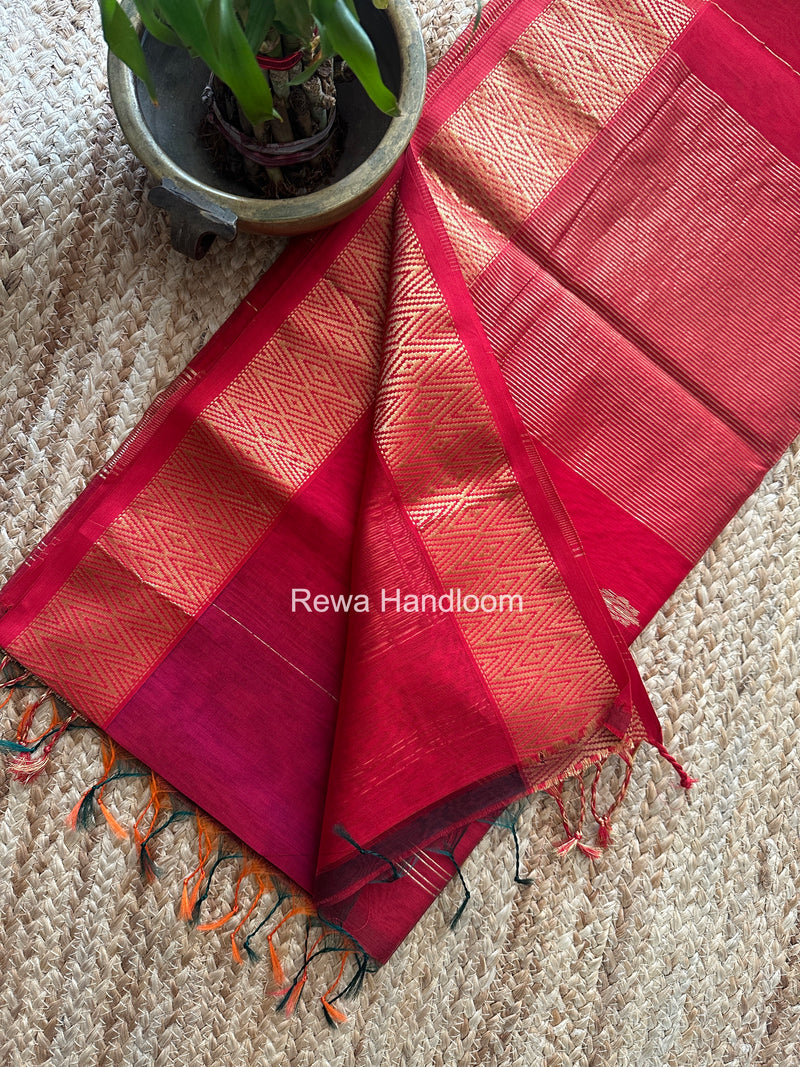 Maheshwari Red Shaded Butti Saree SBBS024