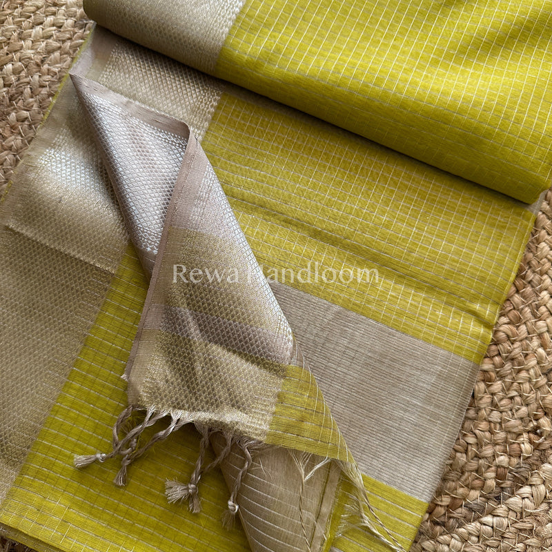 Maheshwari Green ~ Silver Zari Checks Silk Saree-SZ018