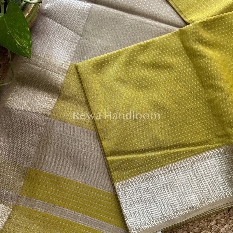 Maheshwari Green ~ Silver Zari Checks Silk Saree-SZ018