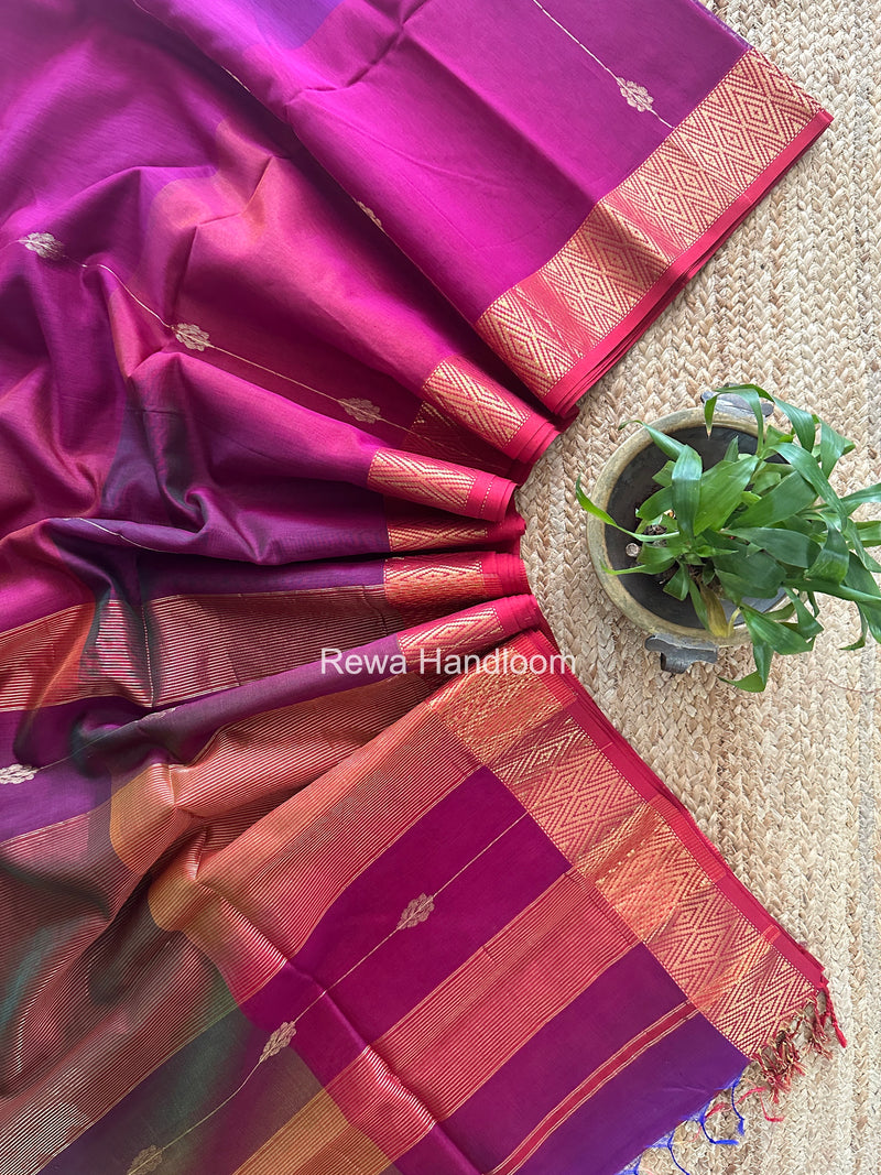 Maheshwari Magenta Shaded Butti Saree SBBS027 by Rewa Handloom