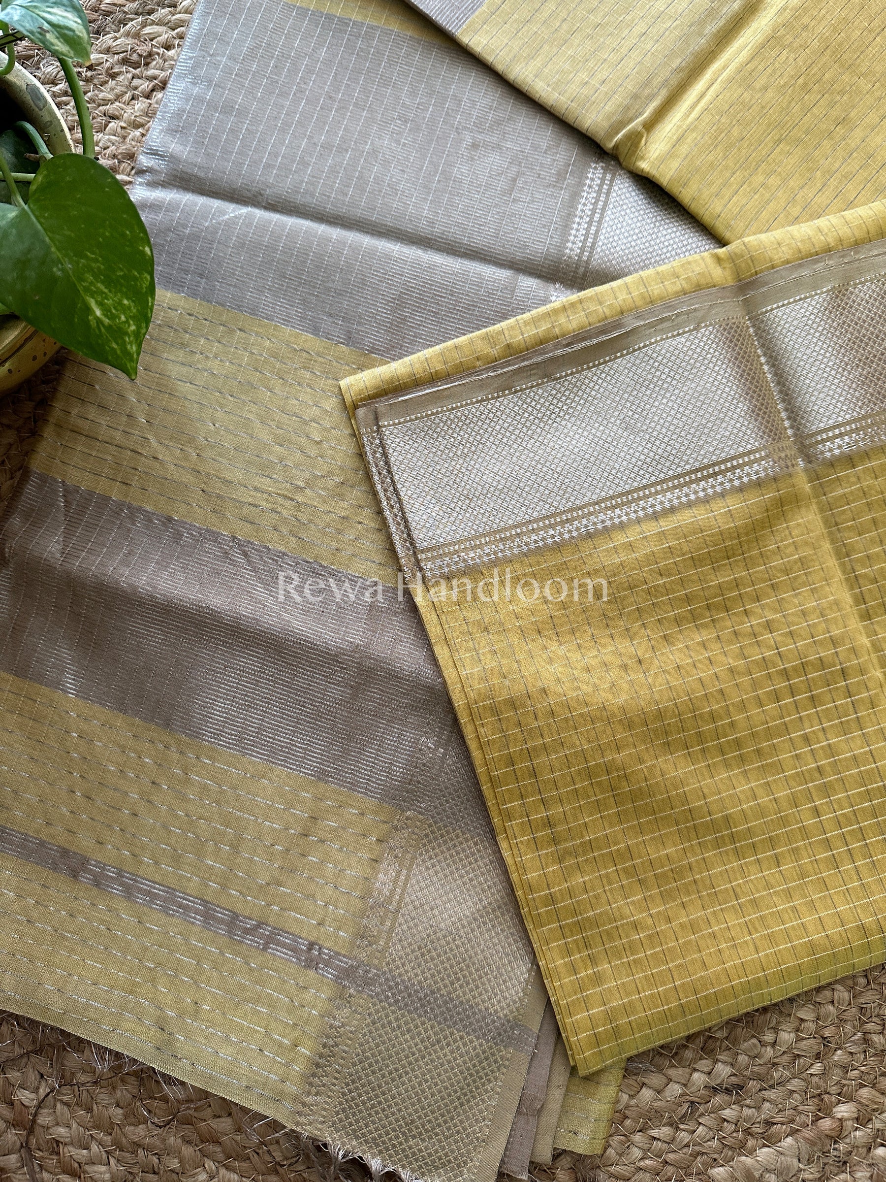 Maheshwari Yellow ~ Silver Zari Checks Silk Saree-SZ014