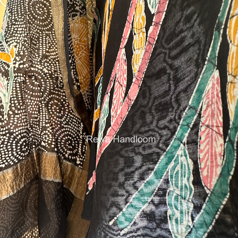 Maheshwari Black Batik Printed Dress Material BTP123