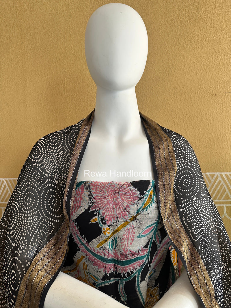 Maheshwari Black Batik Printed Dress Material BTP108
