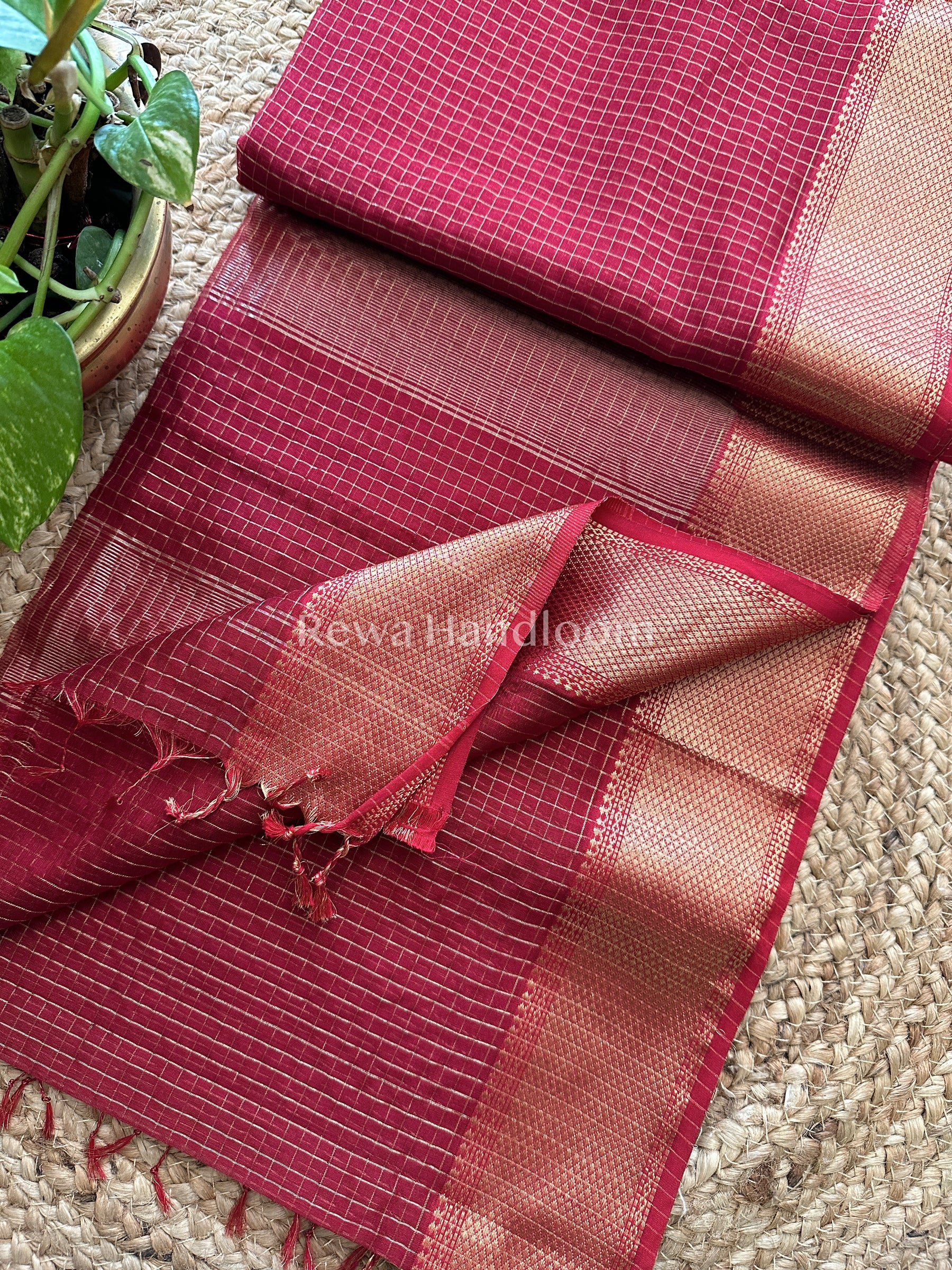 Maheshwari Maroon Zari Checkered Sarees-ZCHX011