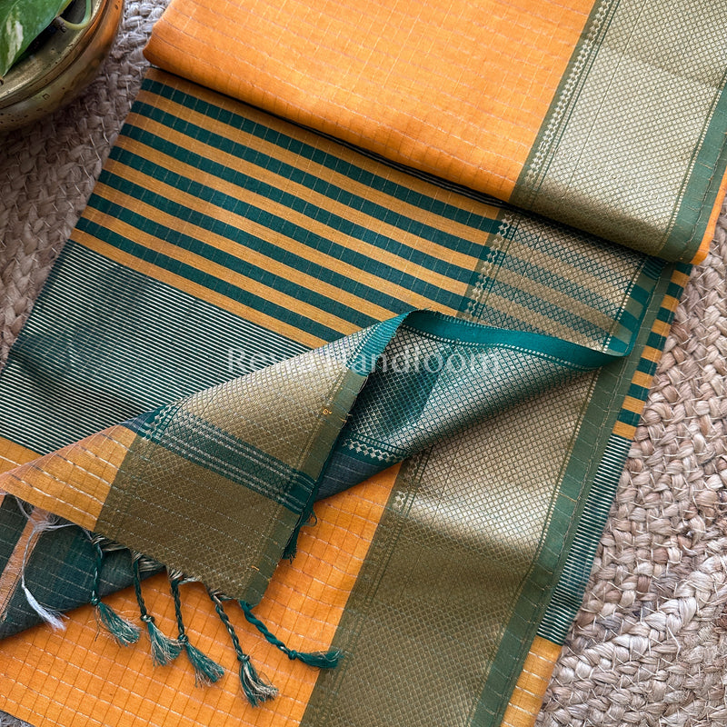 Maheshwari Zari Checks Saree