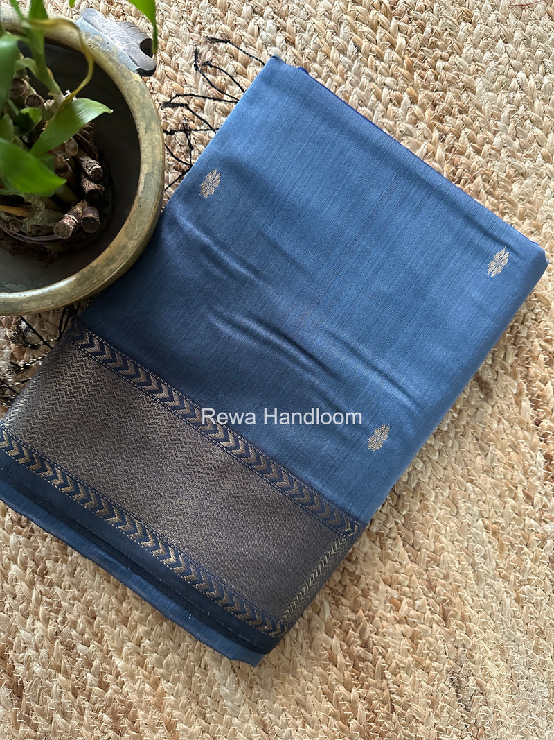 Maheshwari Charcoal Gray Lotus Butta Saree LBS0120