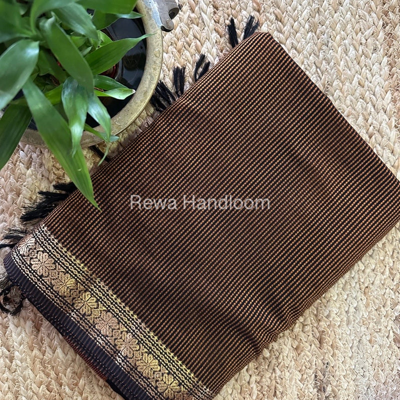 Maheshwari Rust Garbha Reshami Silk Saree GS224