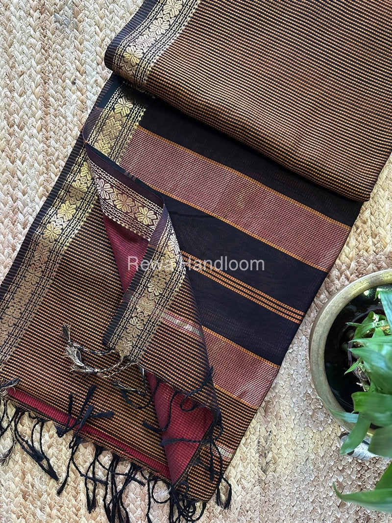 Maheshwari Rust Garbha Reshami Silk Saree GS224