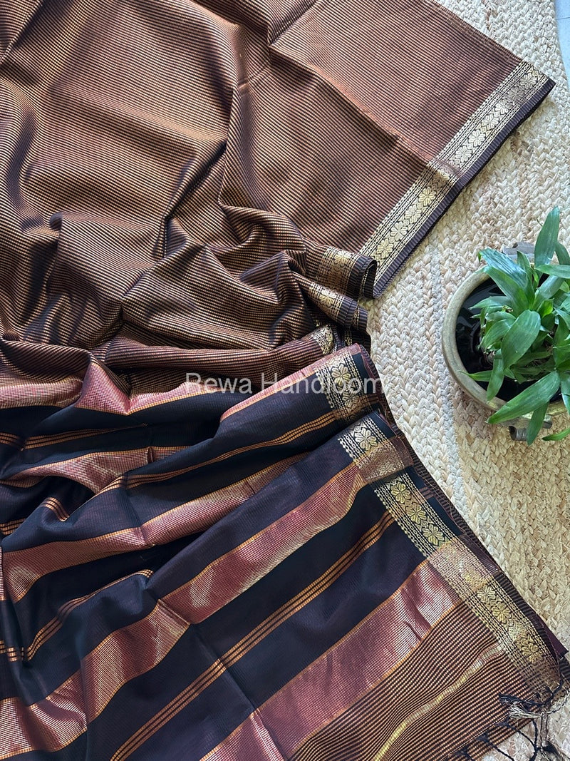 Maheshwari Garbha Reshami Silk Saree