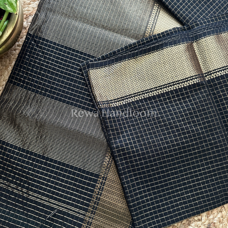 Maheshwari Black Zari Checks Saree ZCHX017