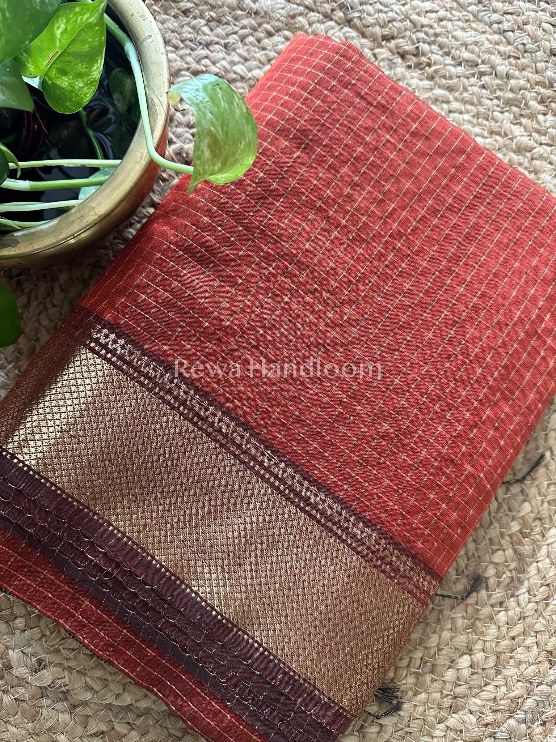 Maheshwari Zari Checkered Sarees