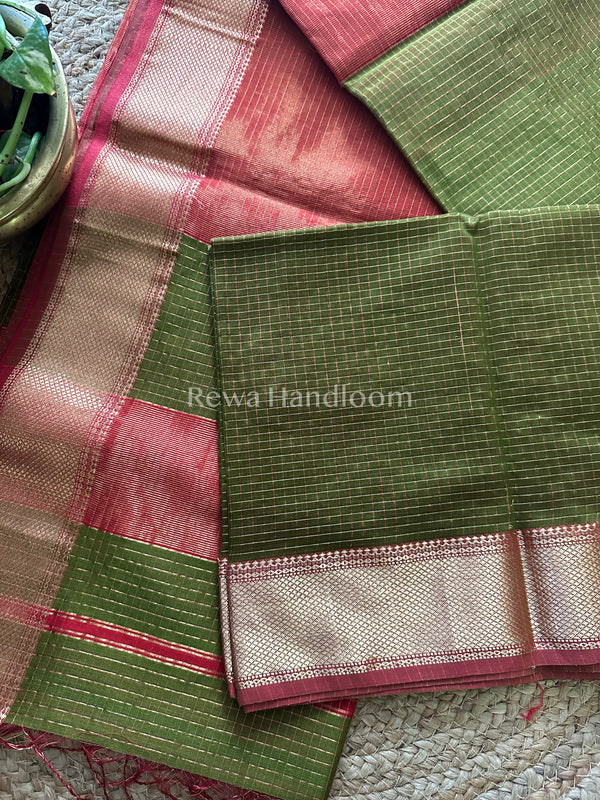  Zari Checks Saree