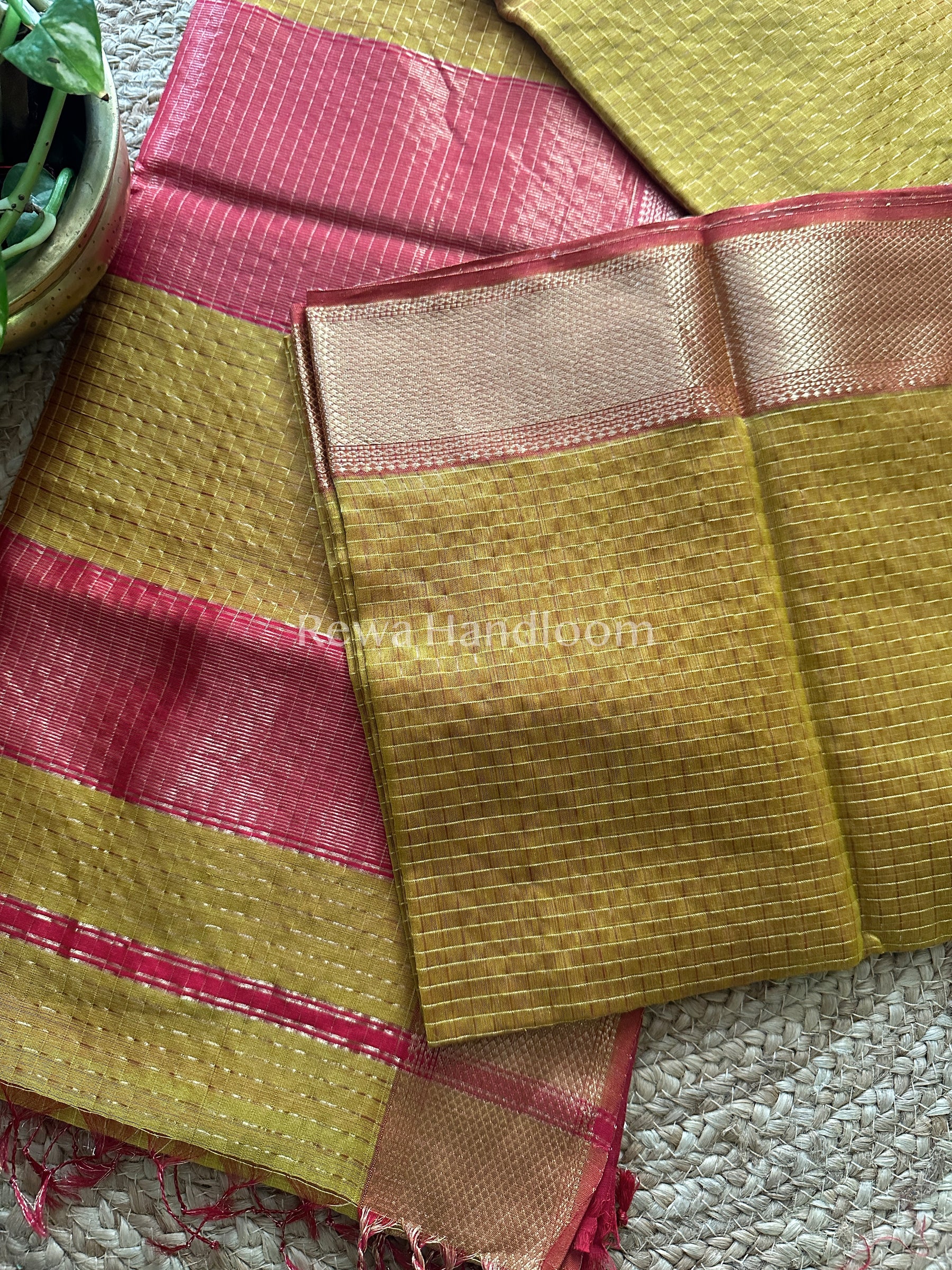 Maheshwari Golden-Yellow Zari Checkered Sarees-ZCHX016