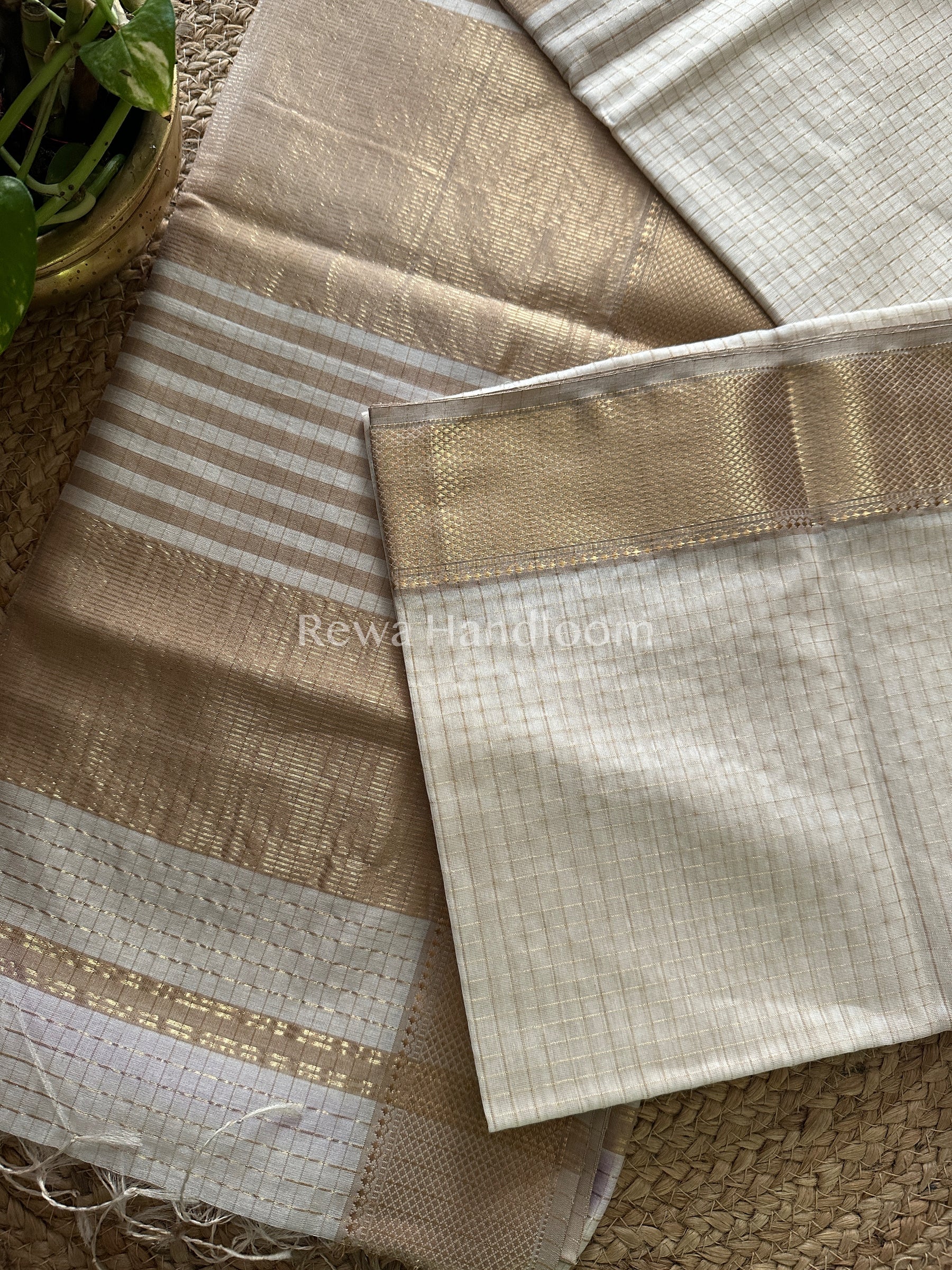 Maheshwari White Zari Checkered Sarees-ZCHX027