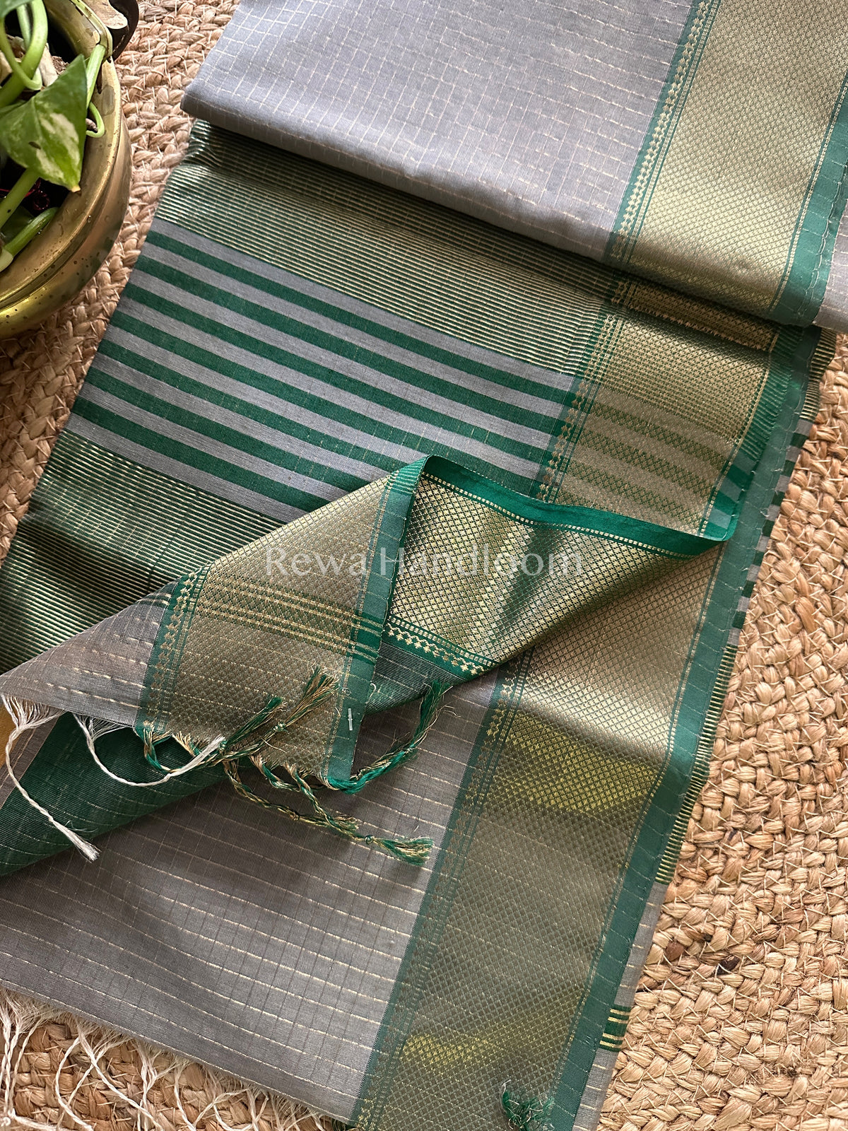 Maheshwari Grey Zari Checkered Sarees-ZCHX024