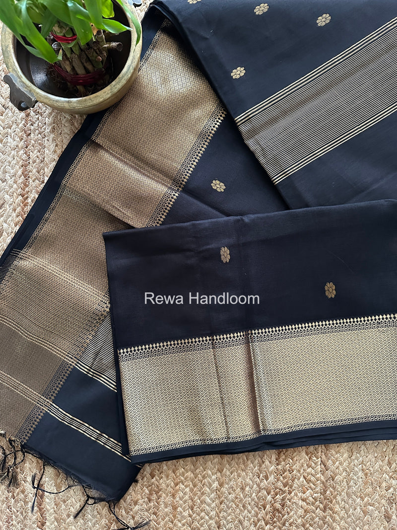 Maheshwari Saree