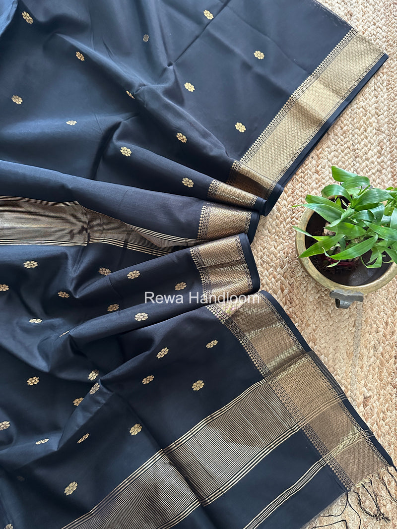 Maheshwari Black Flower Skirt Butti Saree ZSB0144