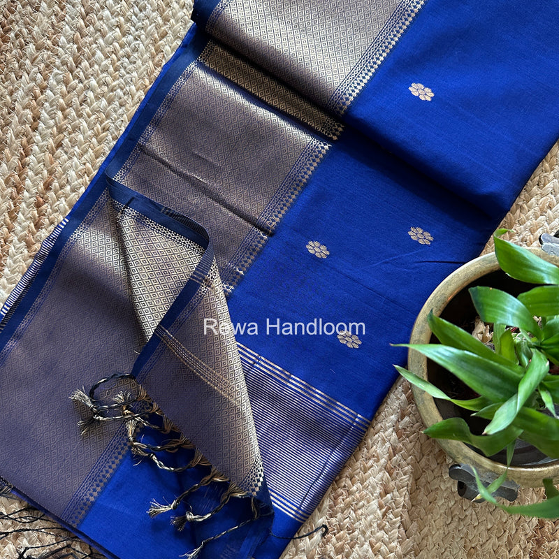 Maheshwari Flower Skirt Butti Saree