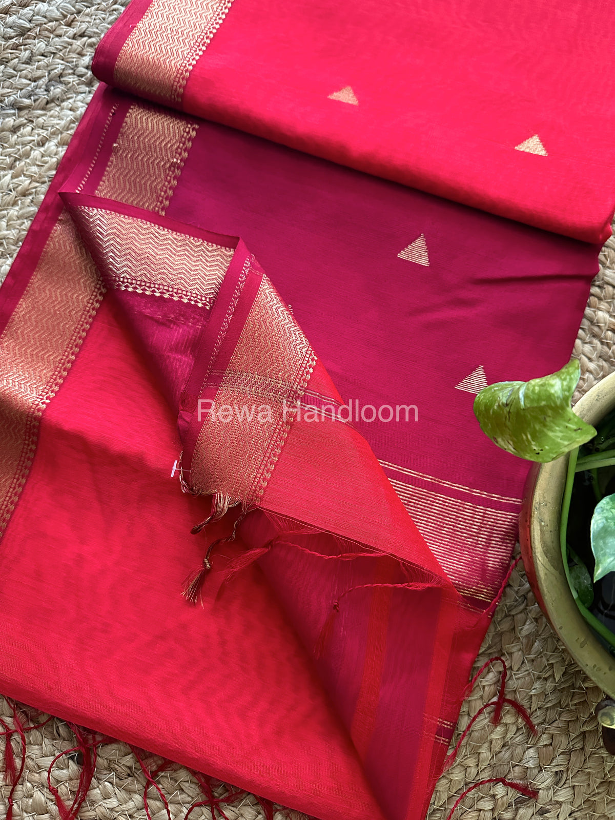  Fuchsia Red Motifs ~ Maheshwari Saree-SBT03 