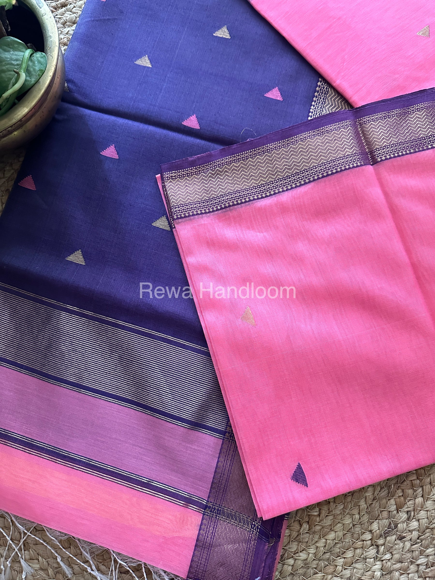 Light Pink Motifs ~ Maheshwari Saree-SBT04