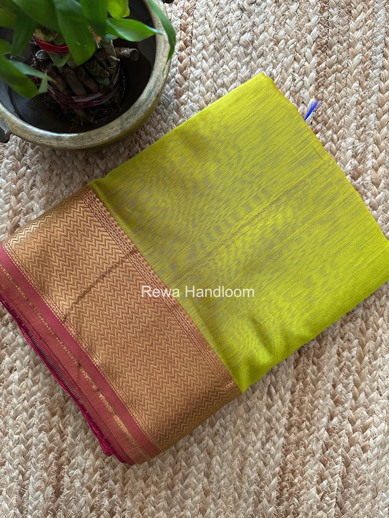 Maheshwari Parrot Green Shaded Plain Saree ZBPS011