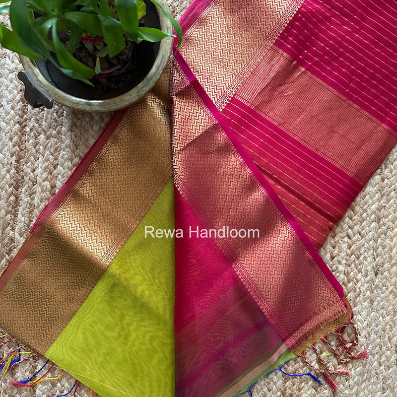 Maheshwari Parrot Green Shaded Plain Saree ZBPS011