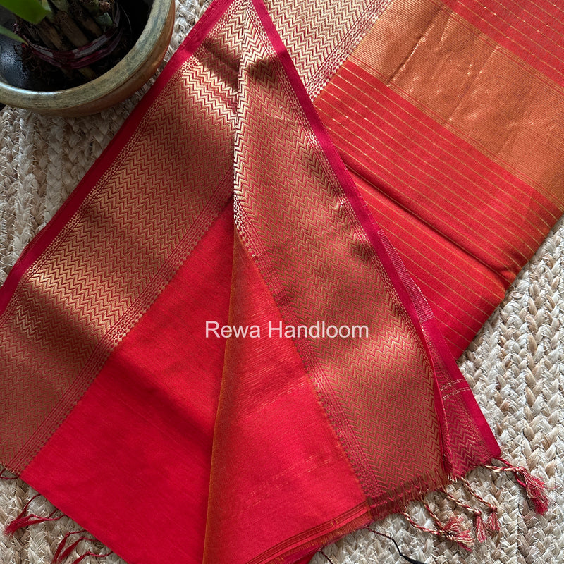 Maheshwari Red Shaded Plain Saree ZBPS06