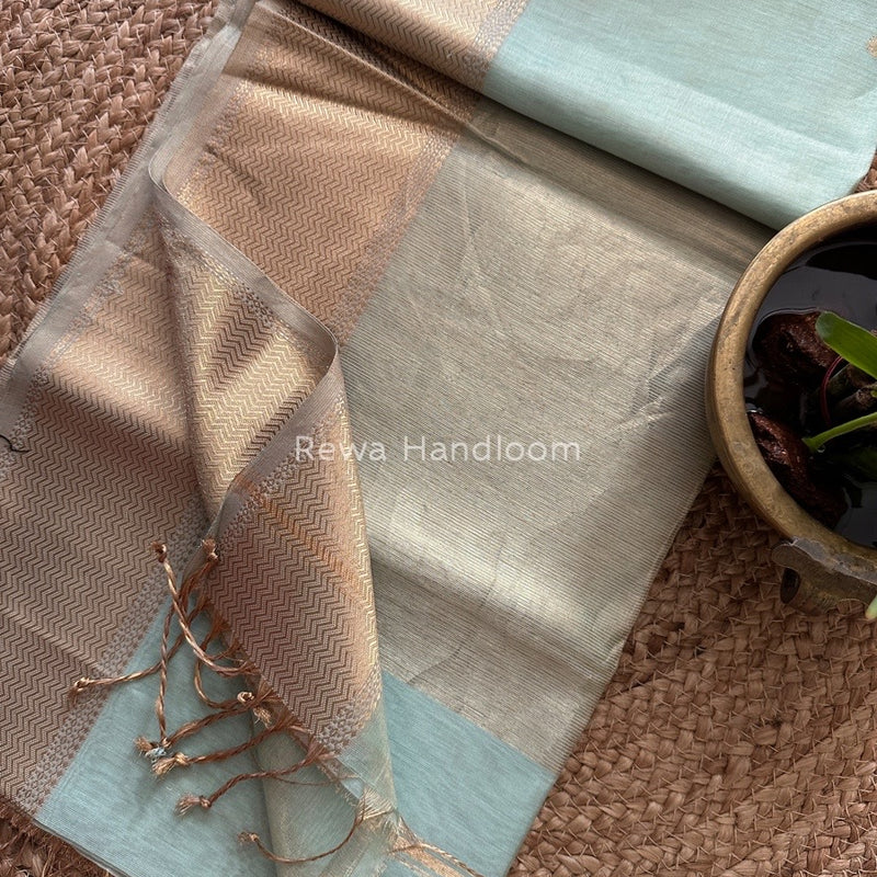 Maheshwari Tissue Butti Saree