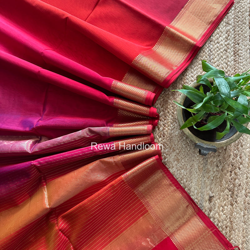 Maheshwari Red Shaded Plain Saree ZBPS06
