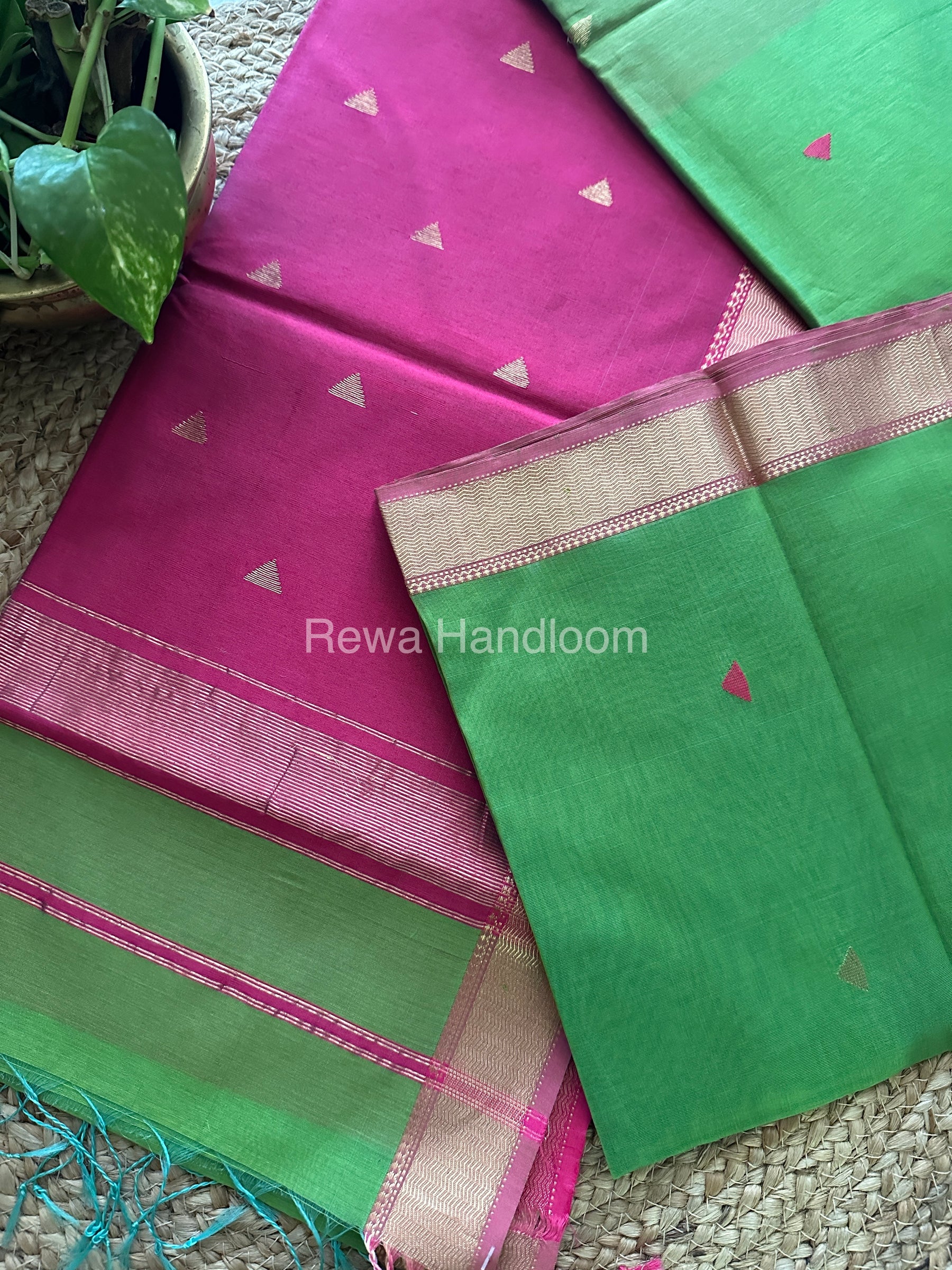 Paroot Green Motifs ~ Maheshwari Saree-SBT012