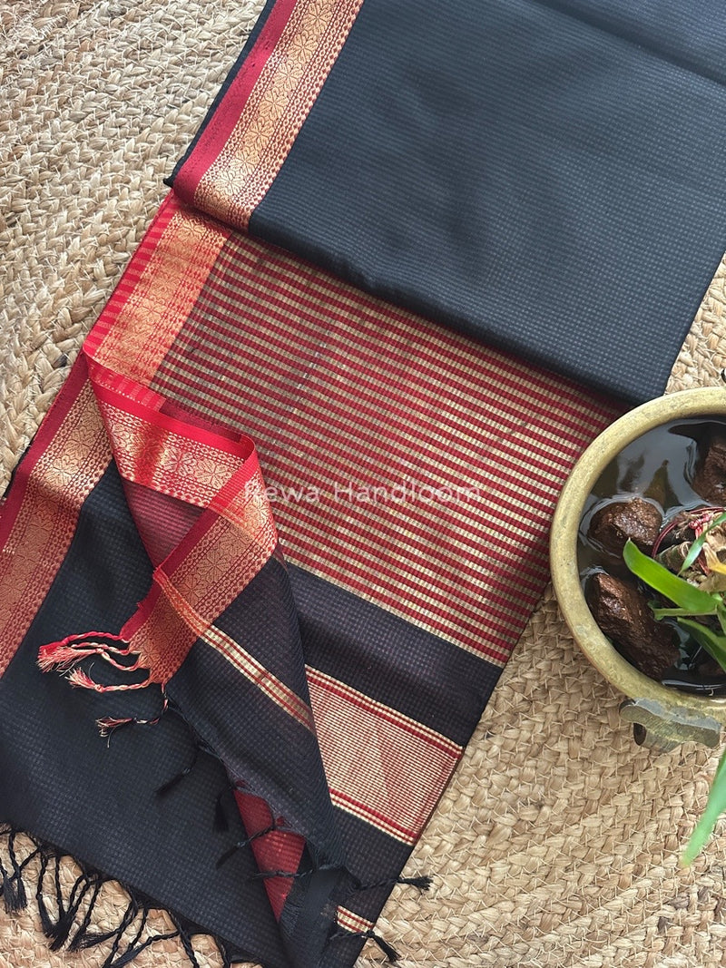 Maheshwari Garbha Reshami Silk Saree