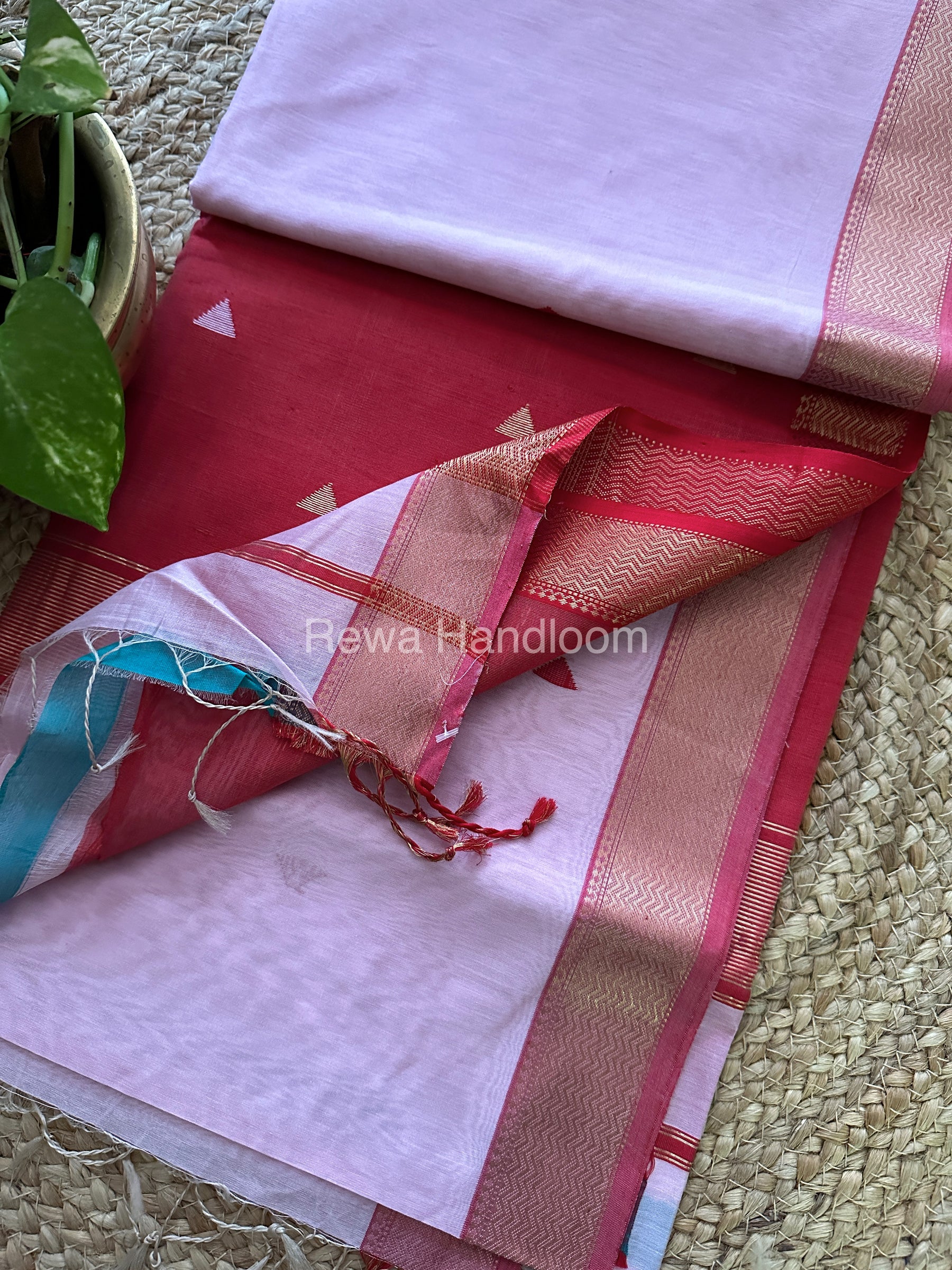 Light Pink Motifs ~ Maheshwari Saree-SBT028